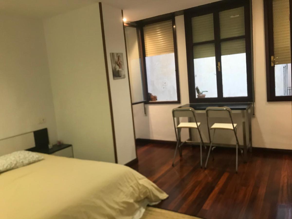 Apartamento En Pleno Centro Catedral 1D Oviédo Exterior foto